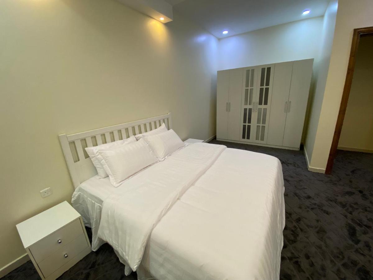 Al Diyafah Apts Medina ภายนอก รูปภาพ