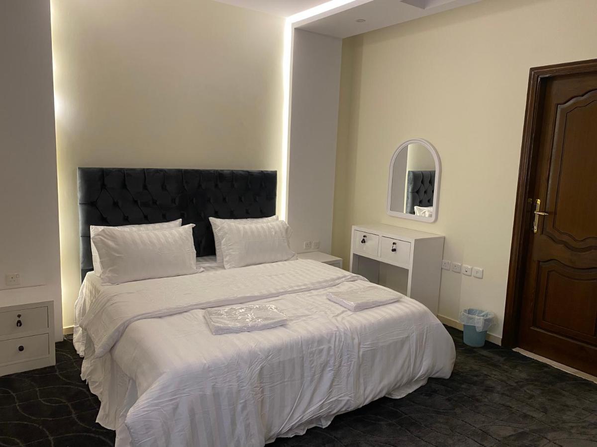 Al Diyafah Apts Medina ภายนอก รูปภาพ